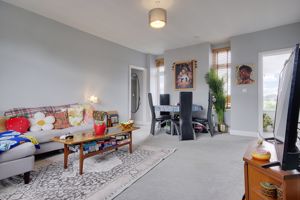 Lounge/Diner- click for photo gallery